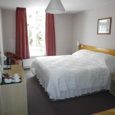 Hedley Lodge Guest House ヘレフォード エクステリア 写真
