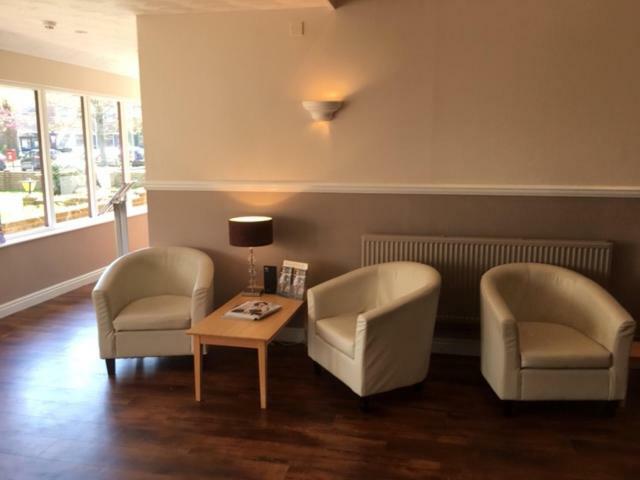 Hedley Lodge Guest House ヘレフォード エクステリア 写真